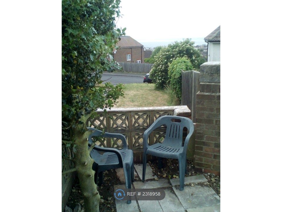Property photo 3 of 18 Sitting Area With Views To The Sea