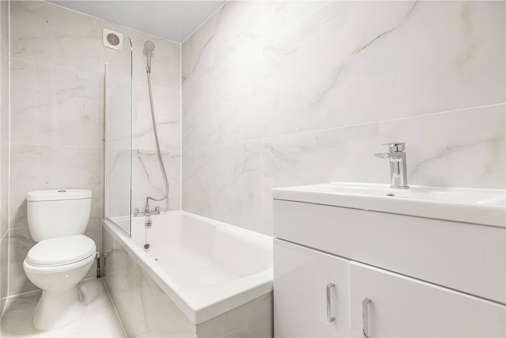 Property photo 3 of 12 Picture No. 29