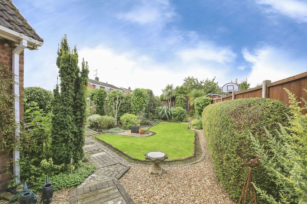 Property photo 3 of 19