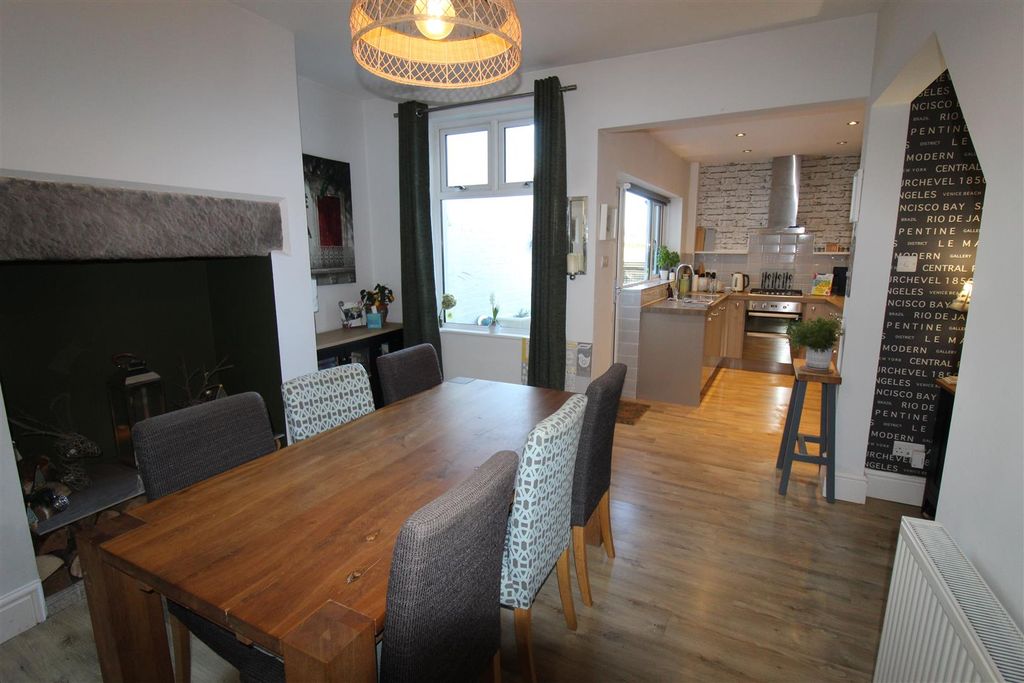 Property photo 3 of 23 Img_9825.Jpg