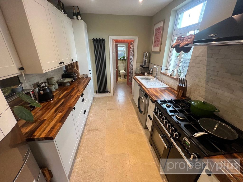 Property photo 3 of 18 Picture No. 17
