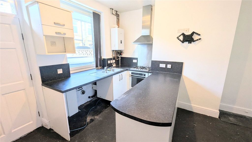 Property photo 2 of 8 Picture No. 01