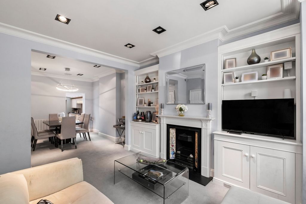 Property photo 3 of 14 Reception Room