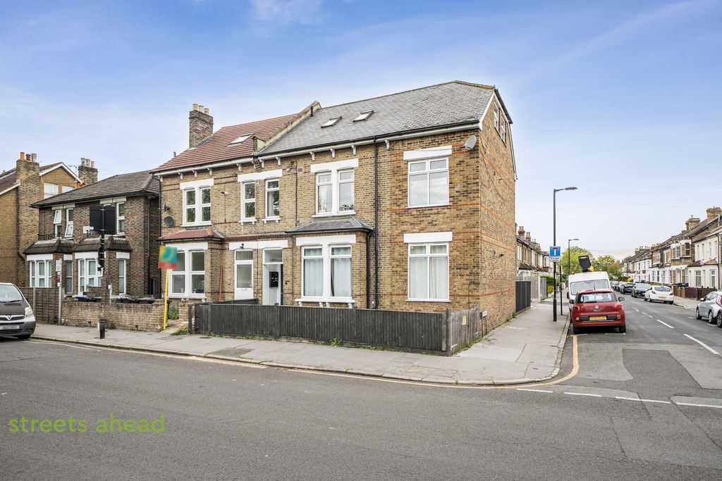 Property photo 1 of 12 3Fbd8389-2021-4A8...