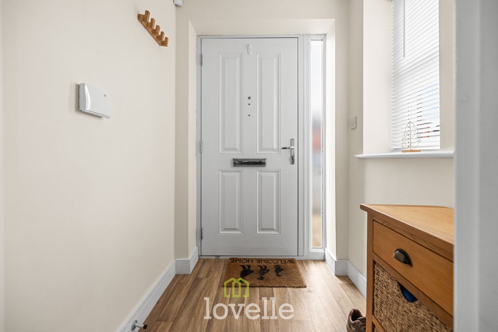 Property photo 3 of 25