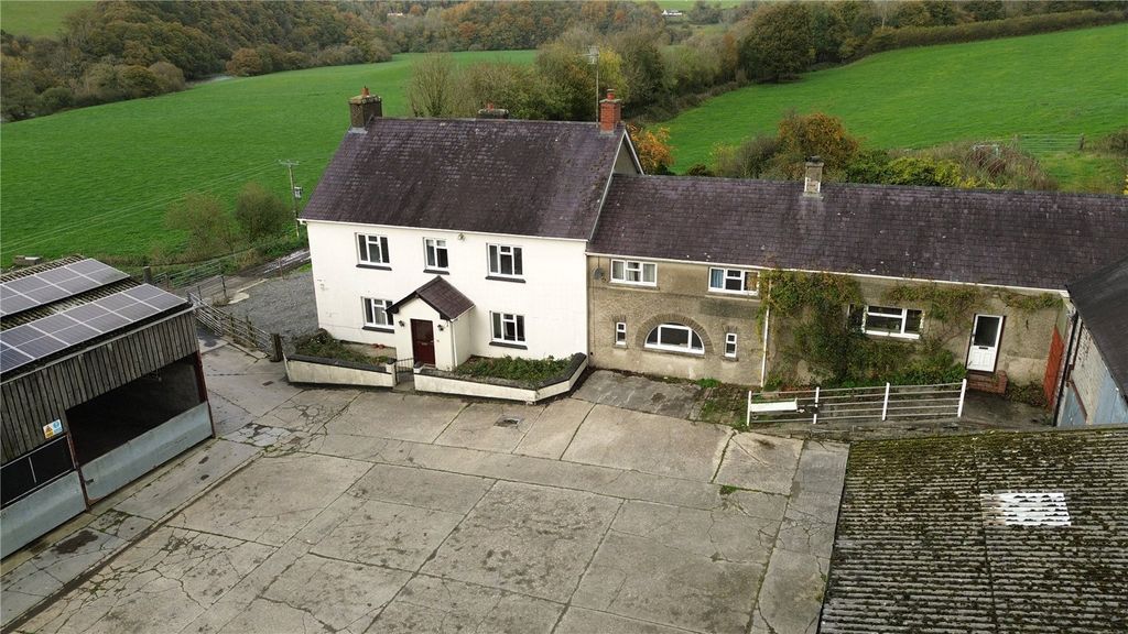 Property photo 2 of 47 Picture No. 03