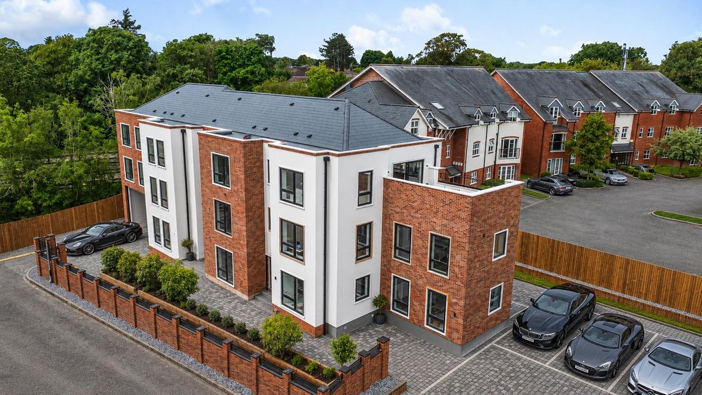 Property photo 1 of 9 Drone External.Png