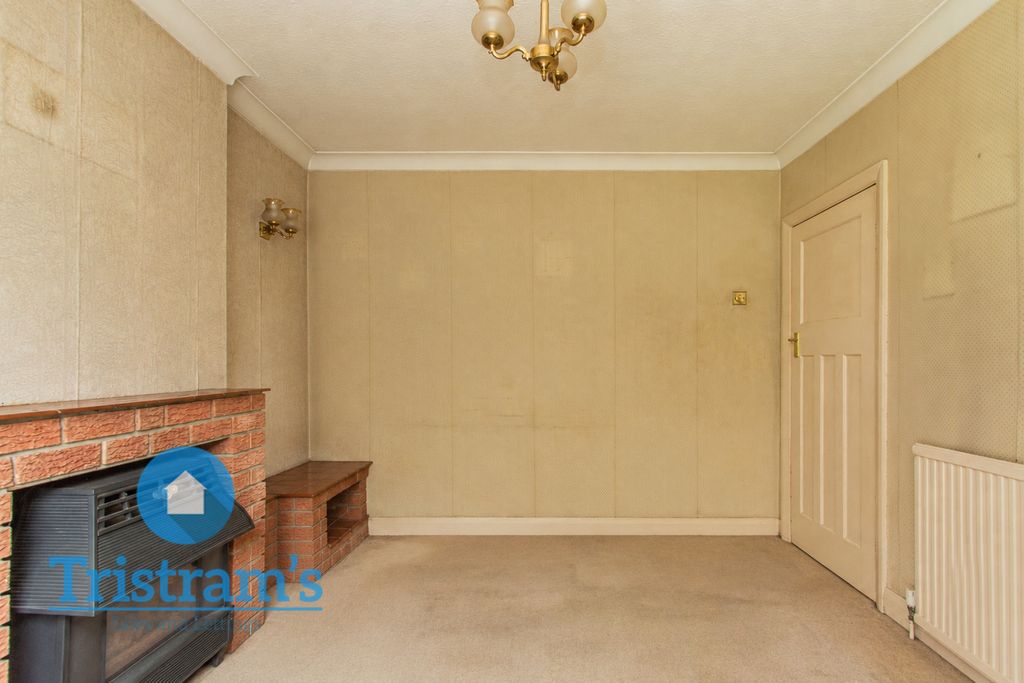 Property photo 3 of 22