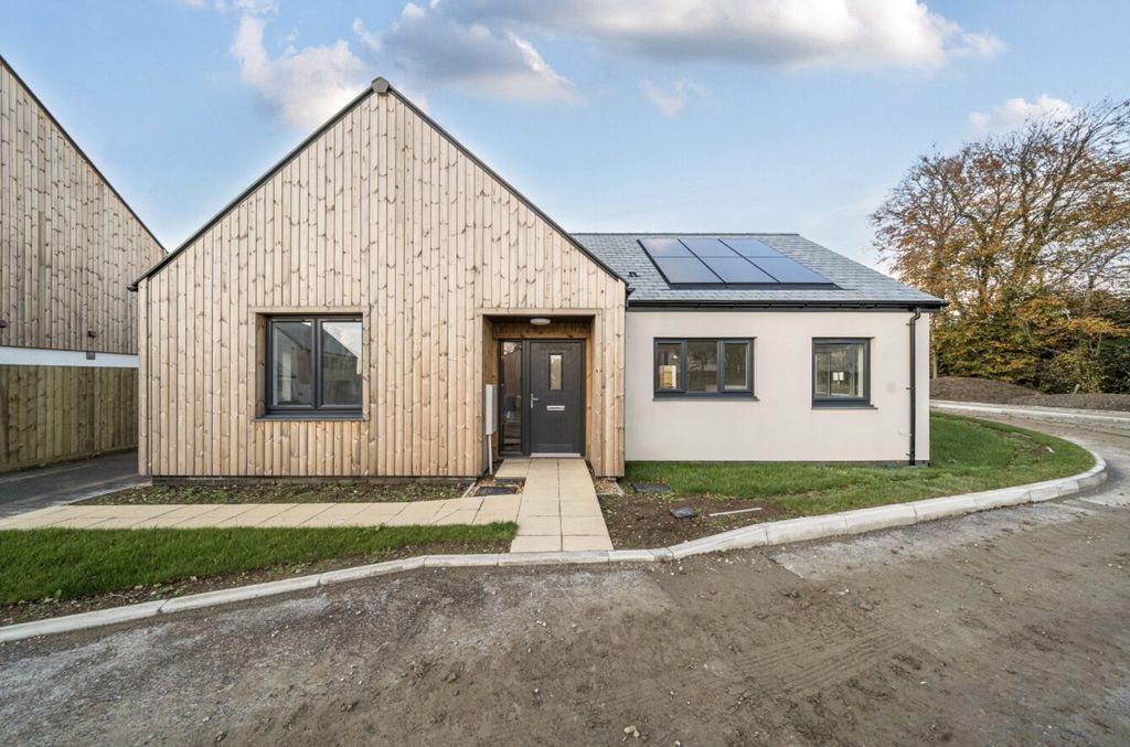 Property photo 1 of 17 Picture No. 35