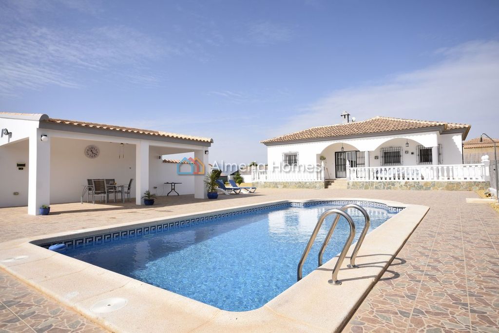 Property photo 3 of 30