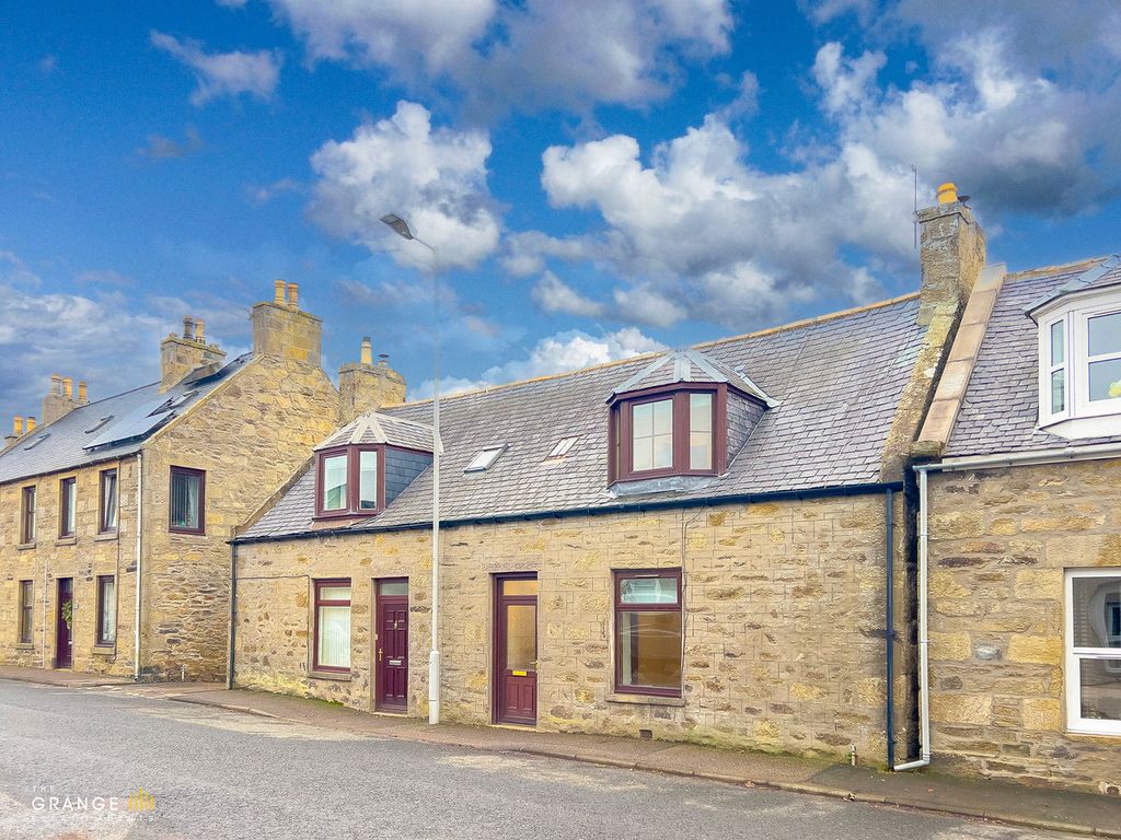 Property photo 2 of 31