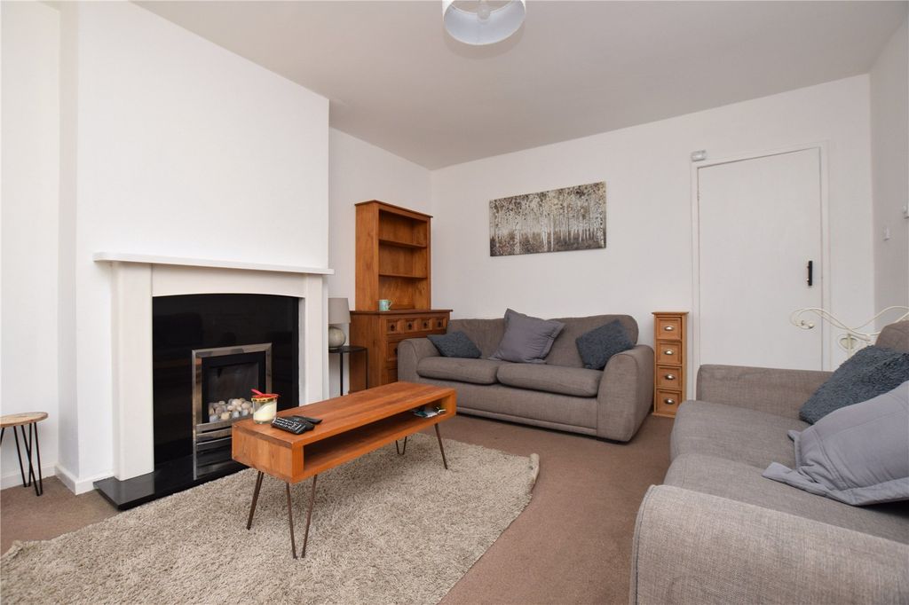 Property photo 3 of 8 Picture No. 03