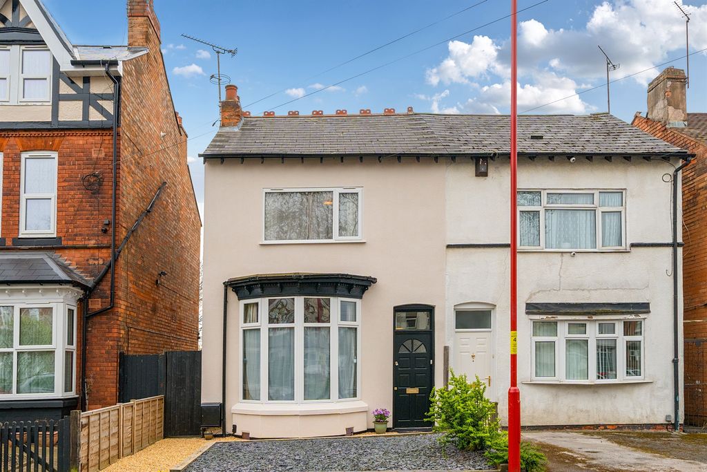 Property photo 2 of 18