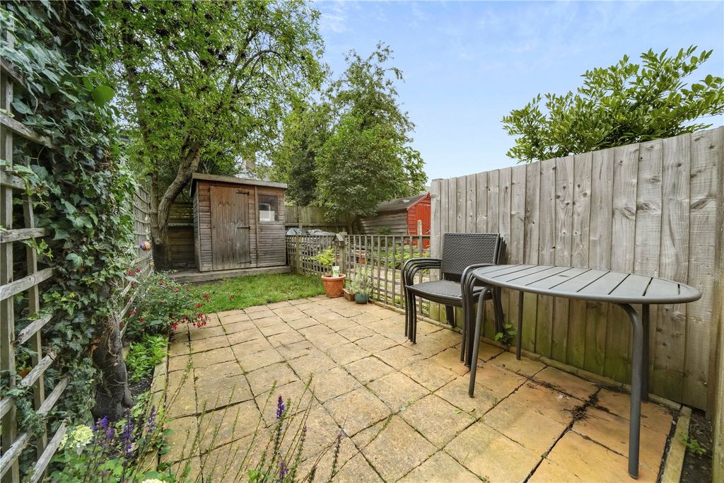 Property photo 3 of 11 Picture No. 10