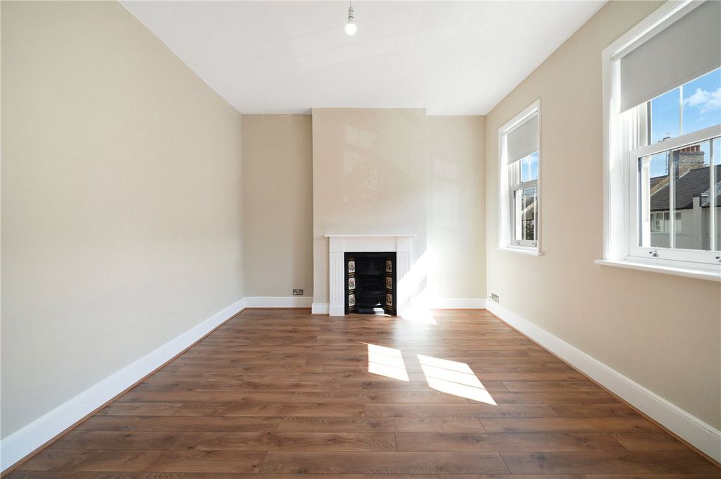 Property photo 1 of 13 Picture No. 08