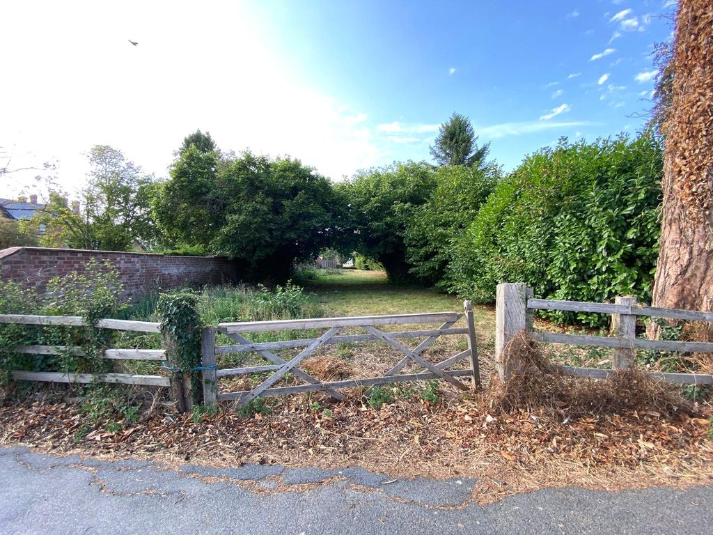 Property photo 2 of 4 Picture No. 02