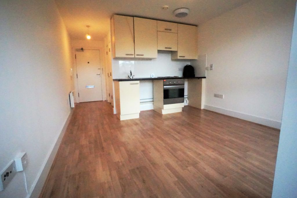 Property photo 3 of 4