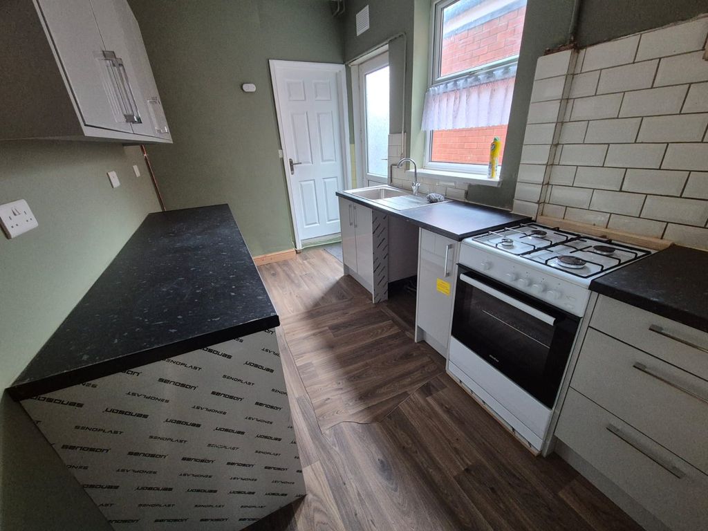 Property photo 3 of 18 Gallery