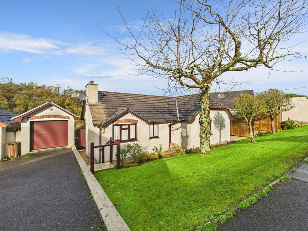 Property photo 2 of 19 Picture No. 16