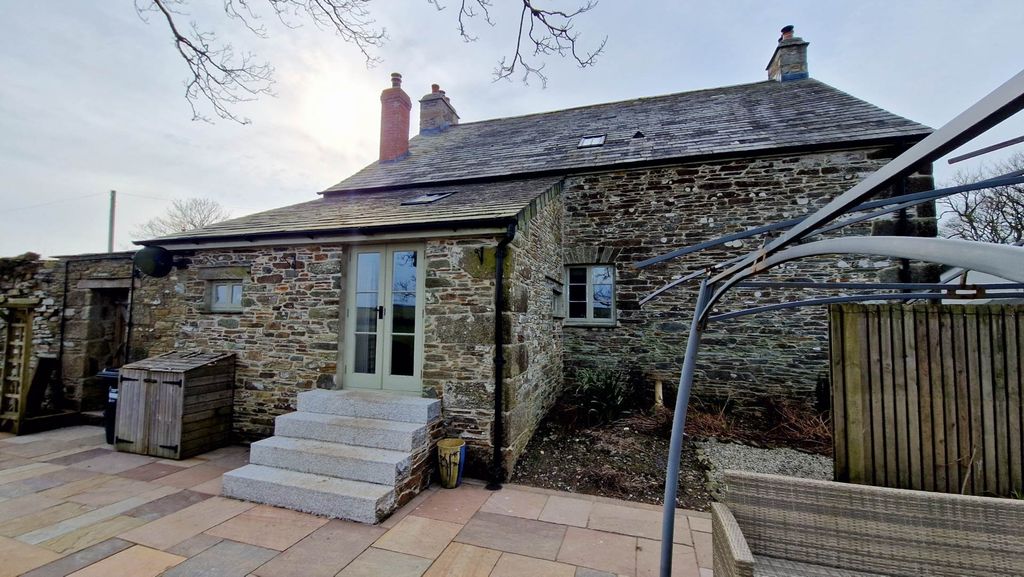 Property photo 3 of 33