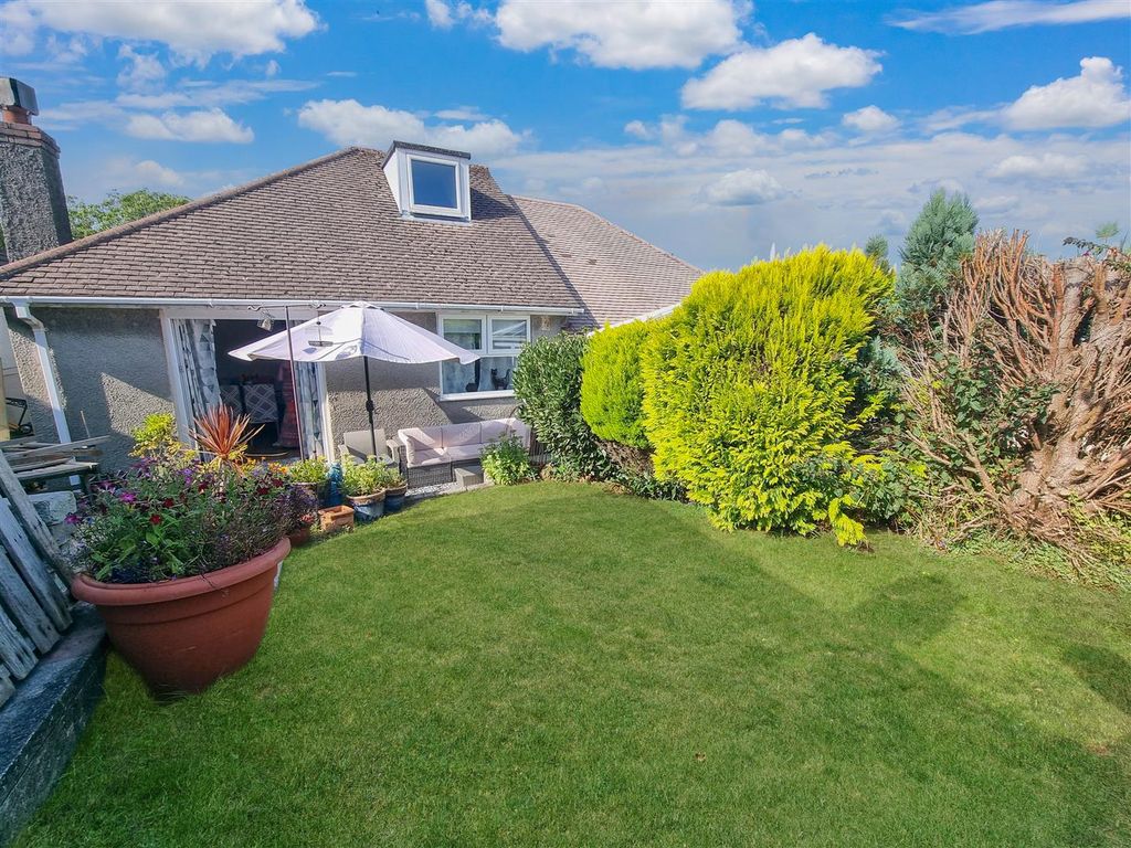 Property photo 3 of 13 78064.Jpg