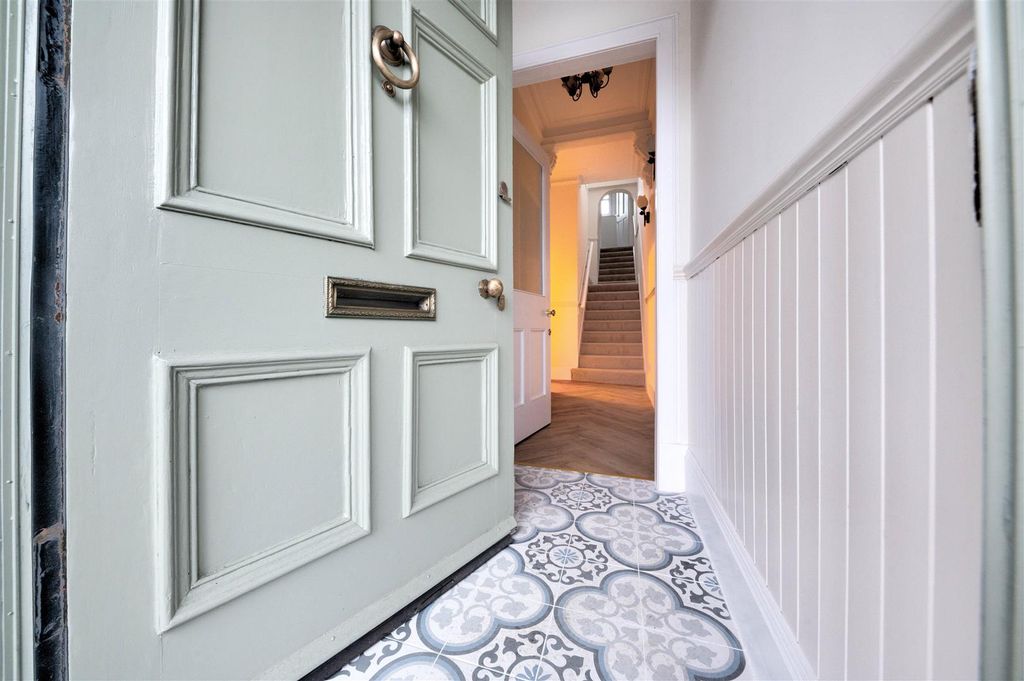 Property photo 2 of 22 57 Brook Street More Photos-3.Jpg