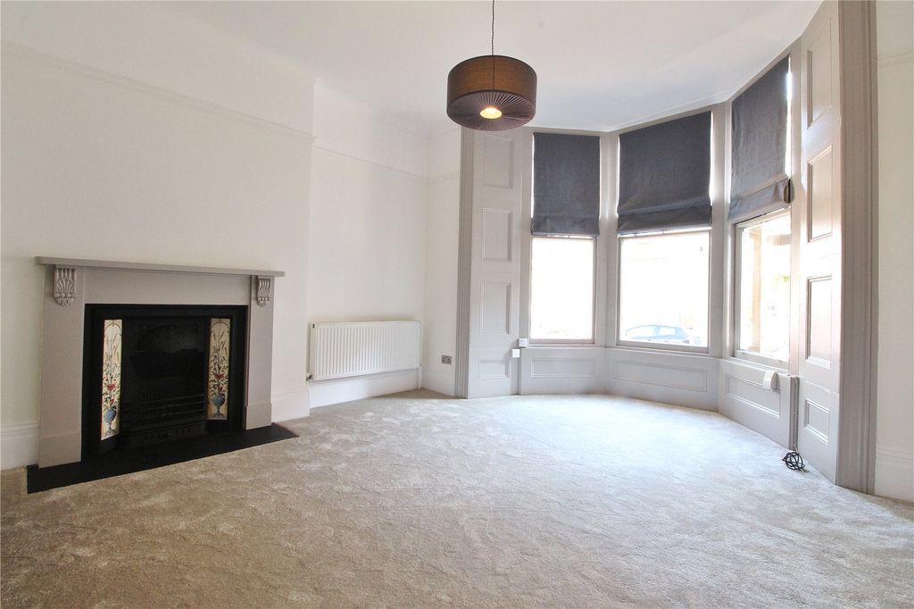 Property photo 2 of 7 Picture No. 08