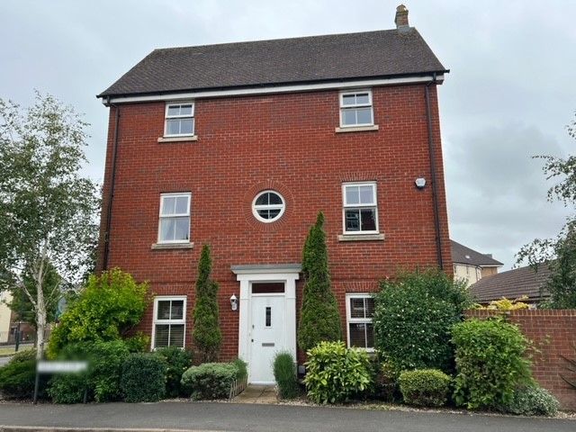 Property photo 2 of 13