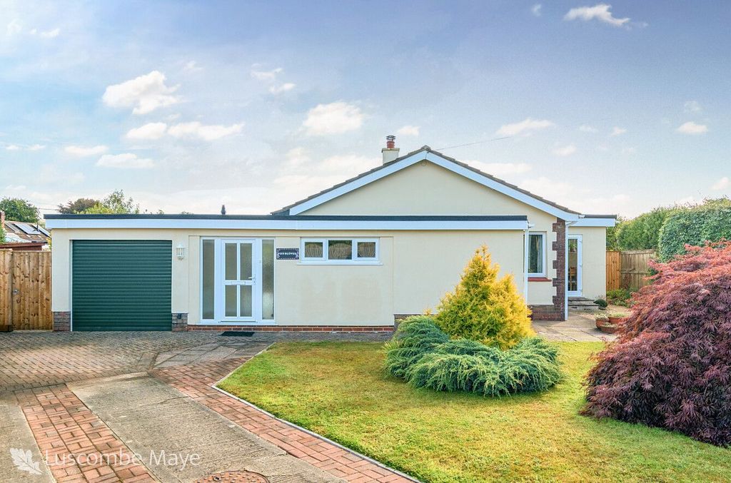 Property photo 1 of 22