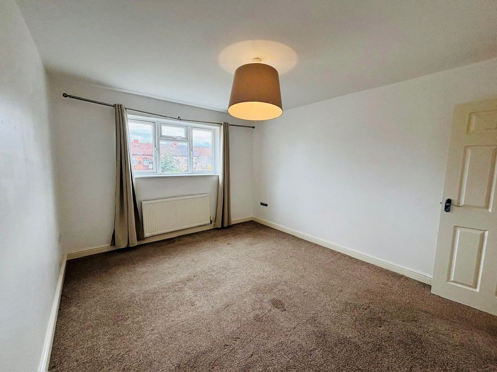 Property photo 3 of 9 Image