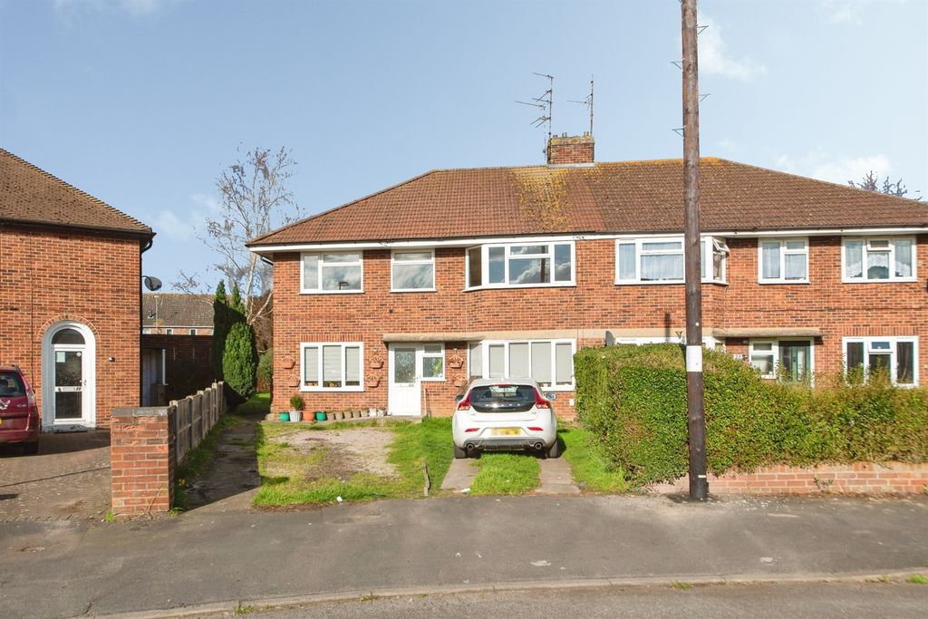 Property photo 1 of 18