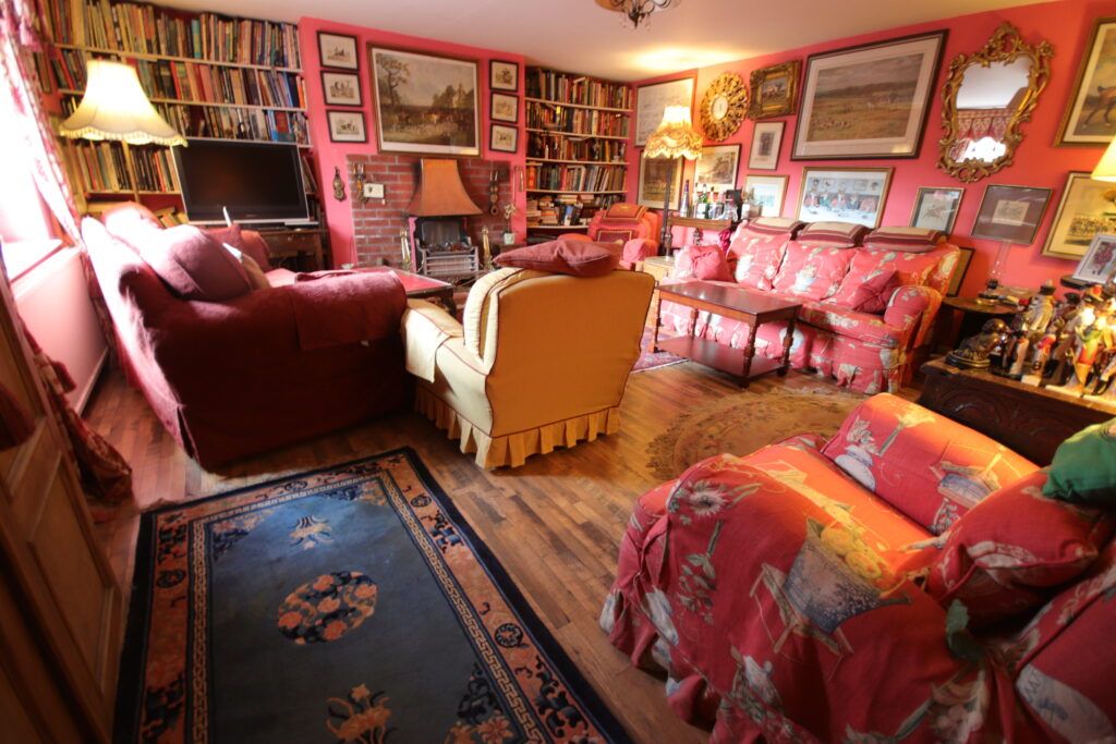 Property photo 2 of 13