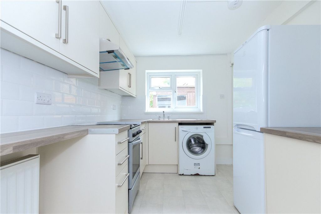 Property photo 2 of 10 Picture No. 19