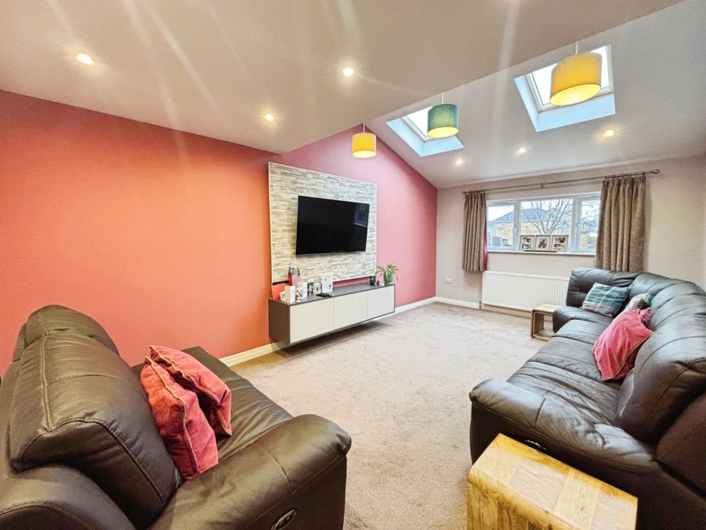 Property photo 3 of 12 Living Room