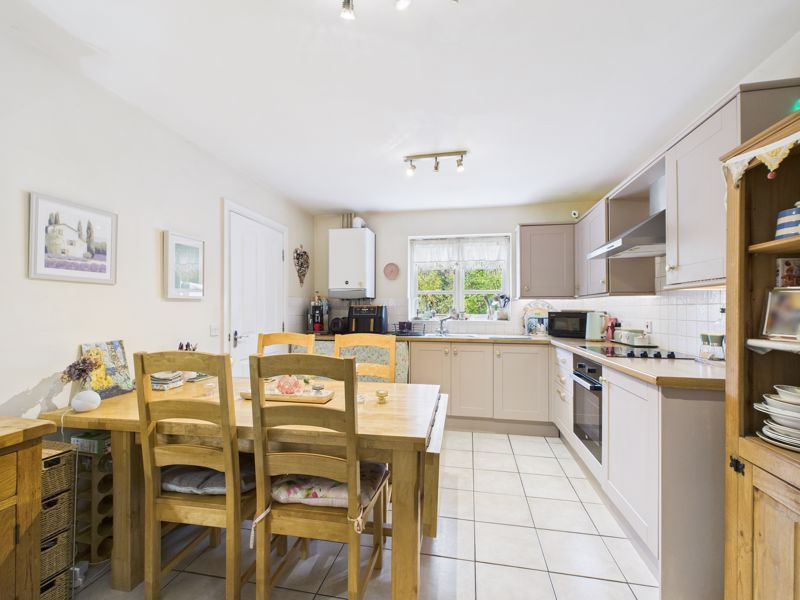 Property photo 3 of 22 Photo 17