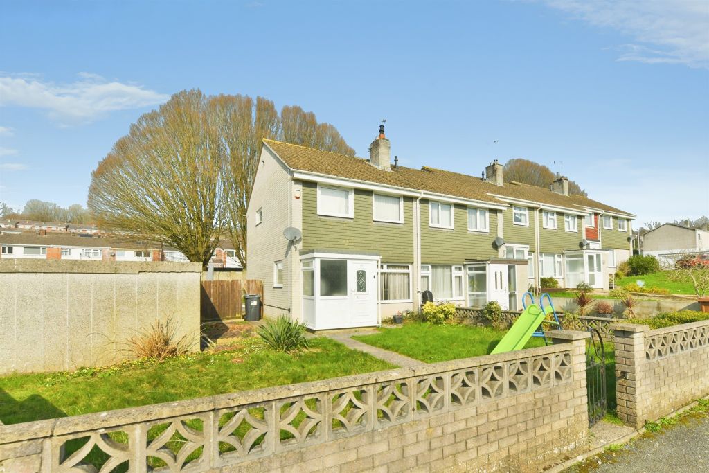 Property photo 1 of 18