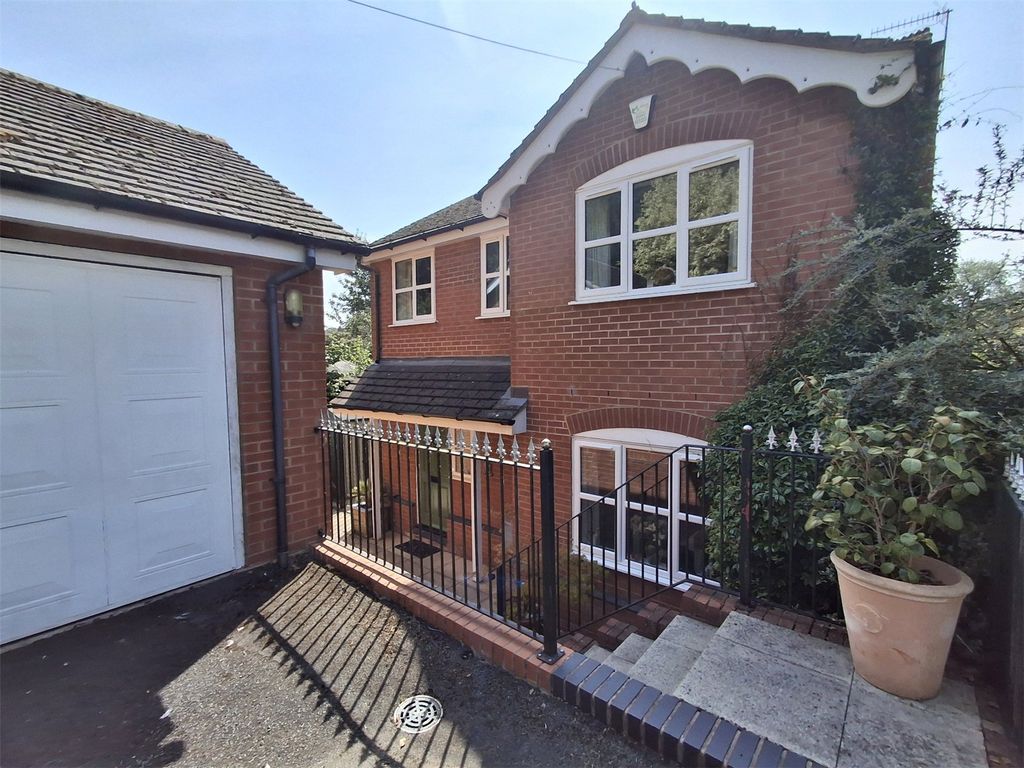 Property photo 2 of 24 Picture No. 03