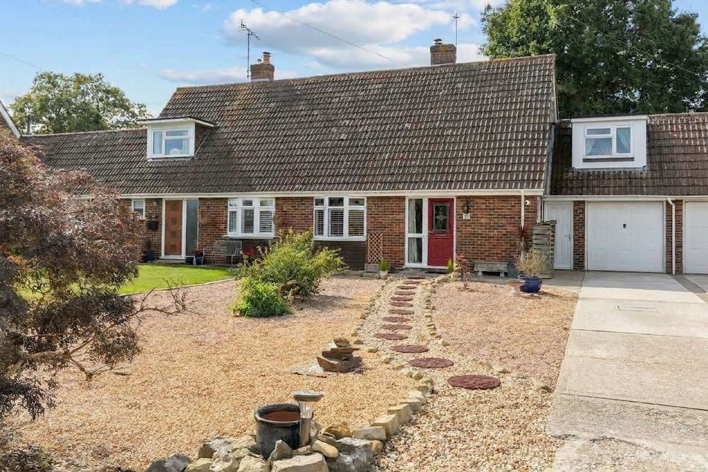 Property photo 1 of 21