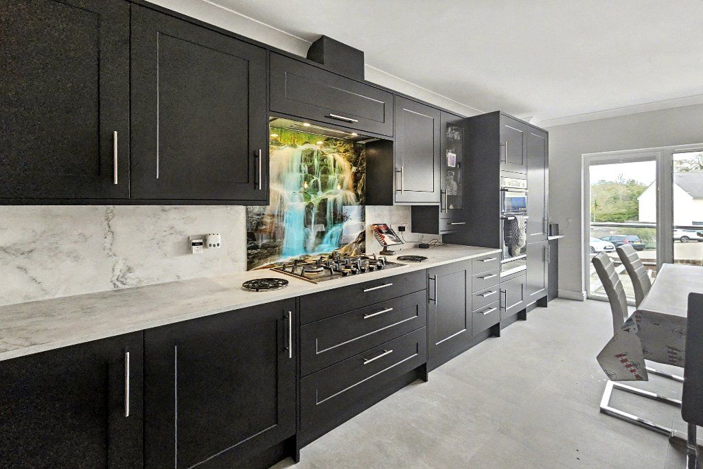 Property photo 3 of 30 Picture No. 21