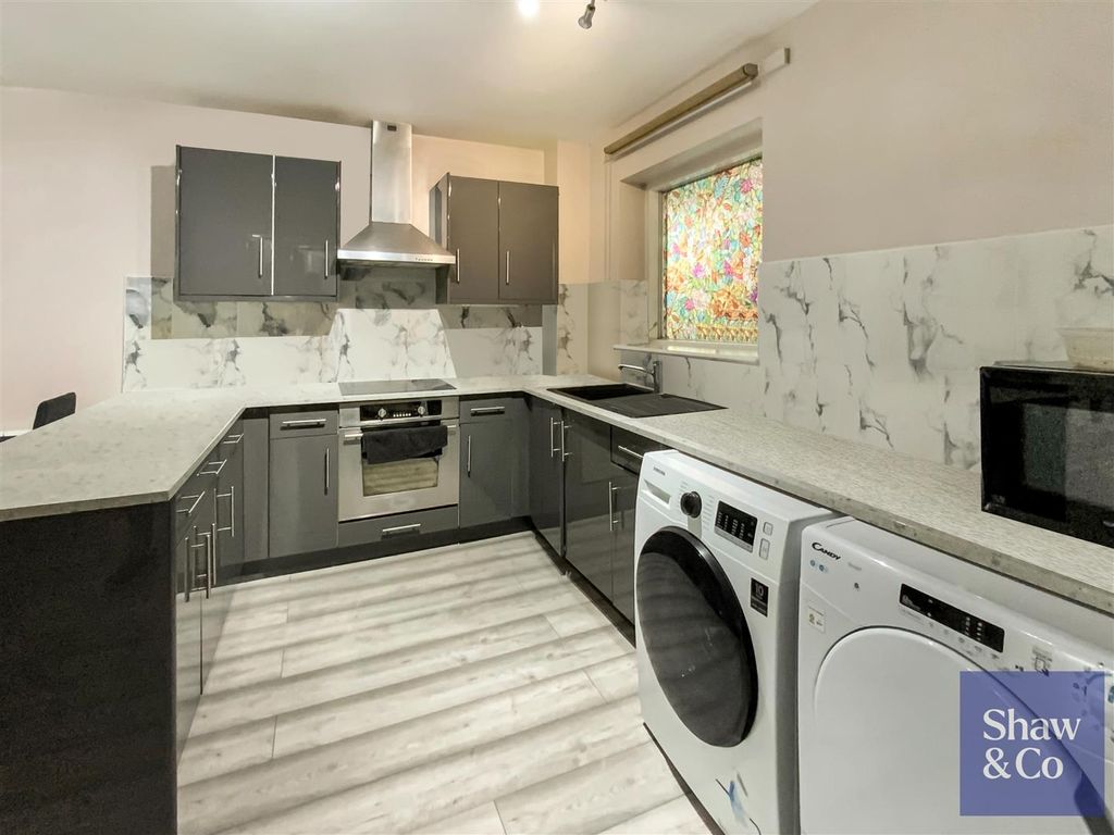 Property photo 2 of 8 Tempimagew6Dzo0.Jpg