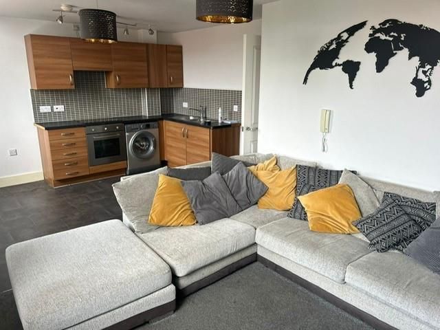 Property photo 2 of 9 Open Plan Living Room / Fitted Kitchen:
