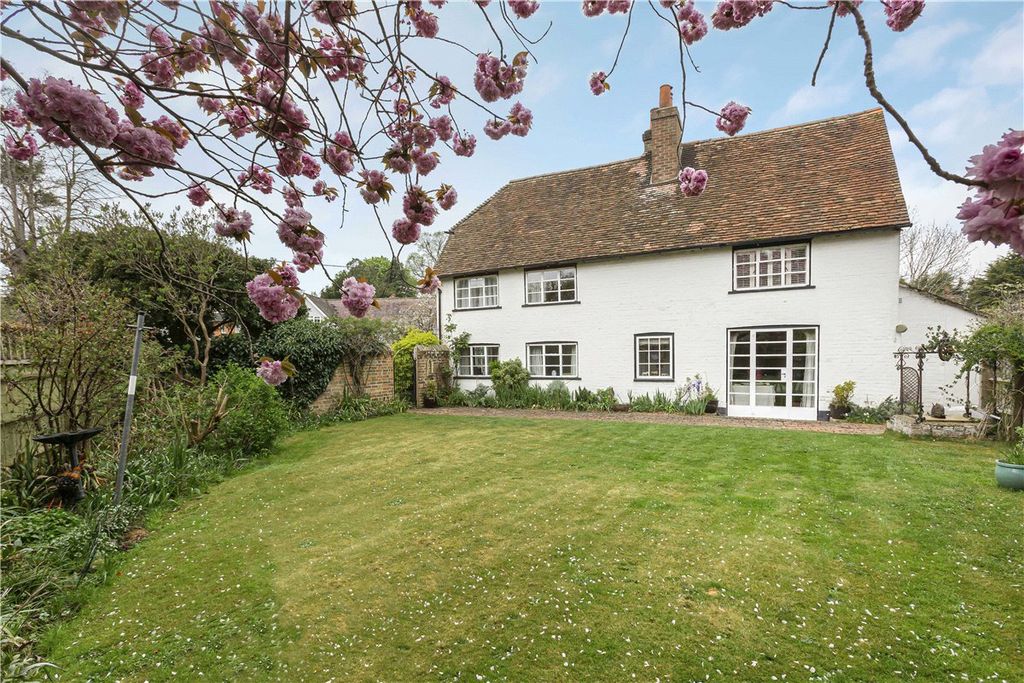 Property photo 2 of 18 Picture No. 50