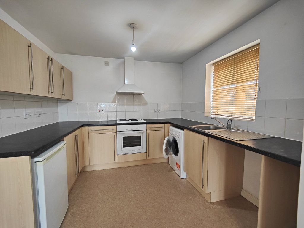 Property photo 2 of 13 Picture No. 03