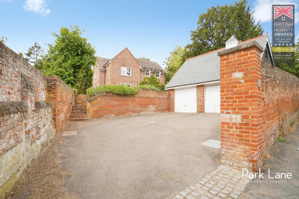 Property photo 1 of 23