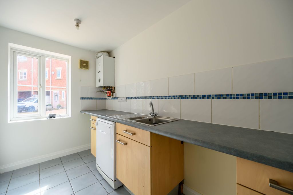 Property photo 3 of 17 Dsc_9377-Hdr