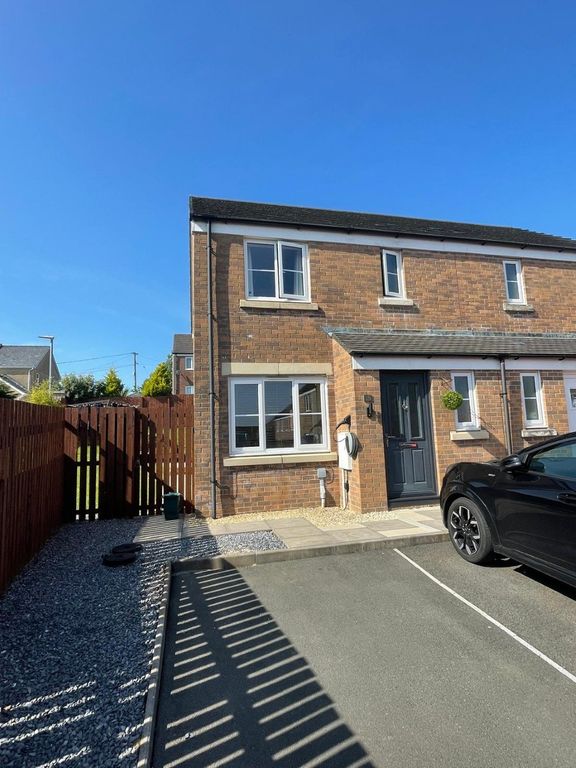 Property photo 1 of 25