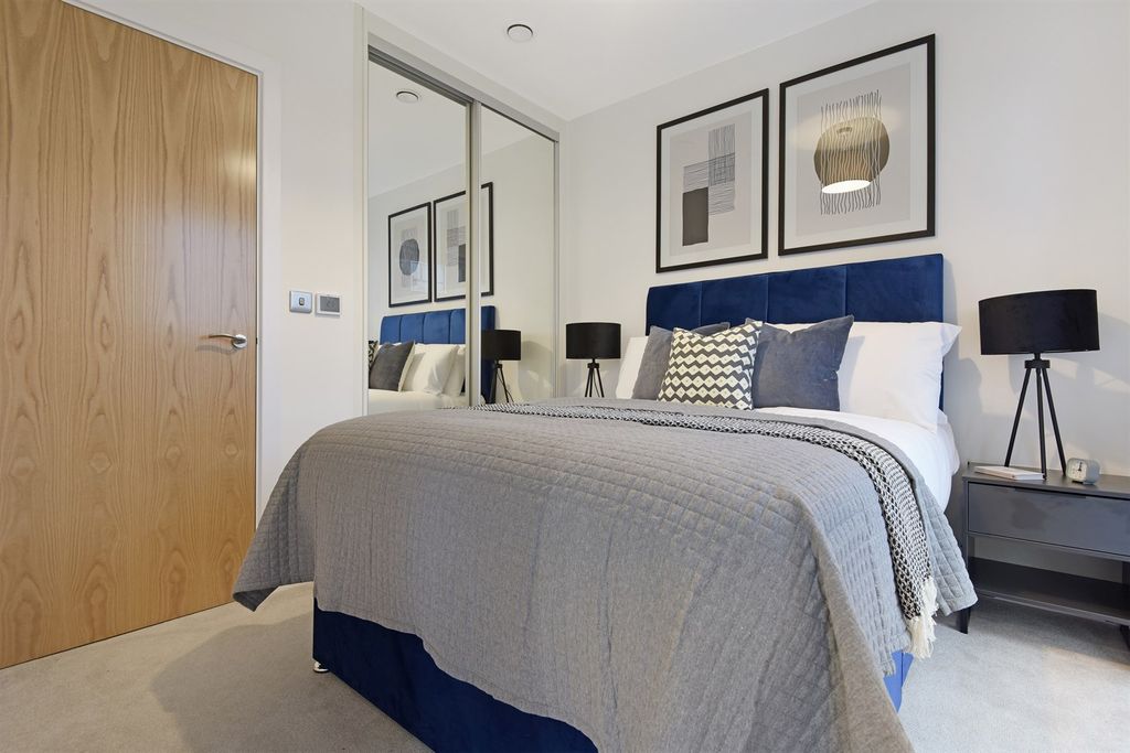 Property photo 1 of 25 (Main)