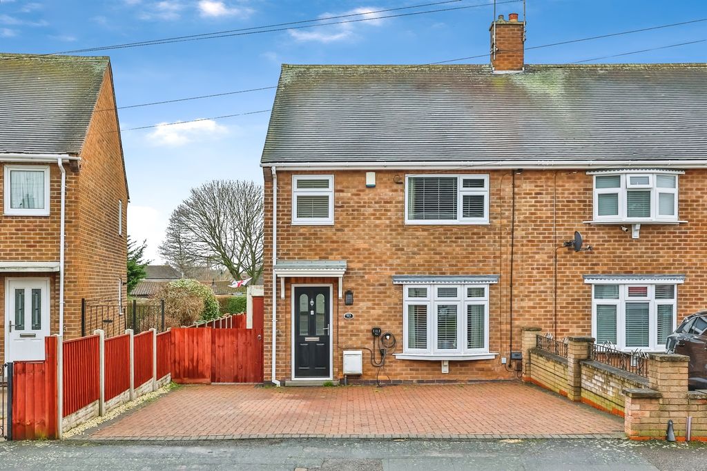 Property photo 1 of 18