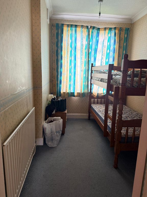Property photo 1 of 4