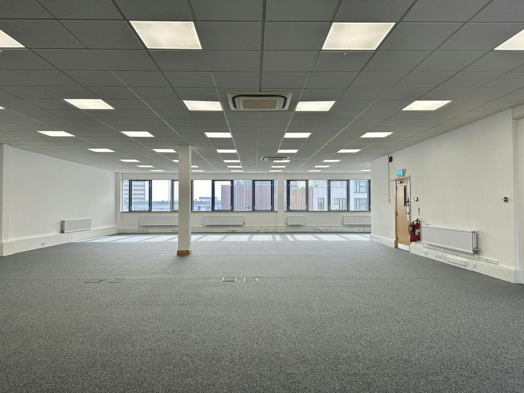 Property photo 2 of 3 Image 3